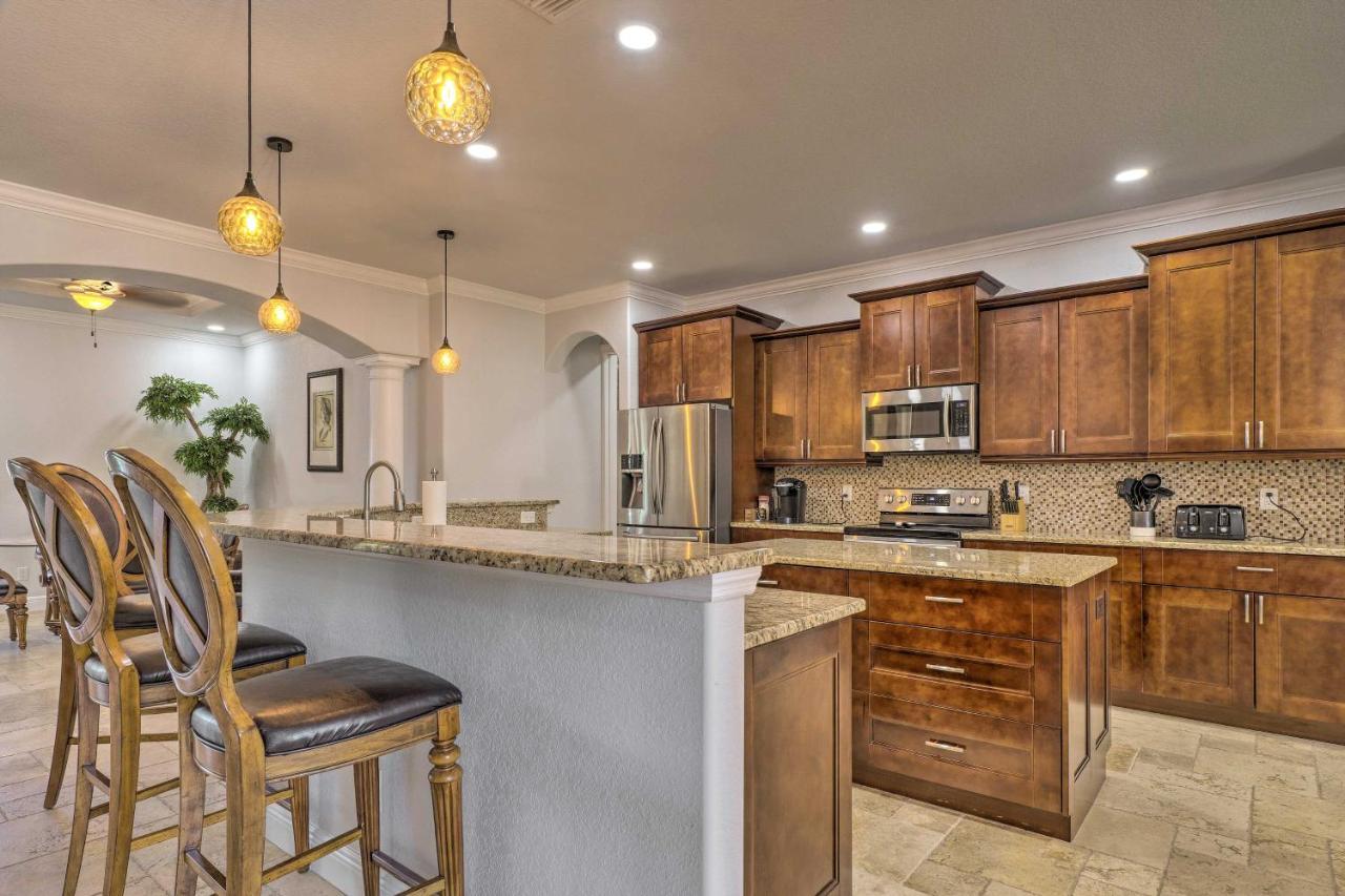 Canalfront Cape Coral Home With Patio And Grill! المظهر الخارجي الصورة