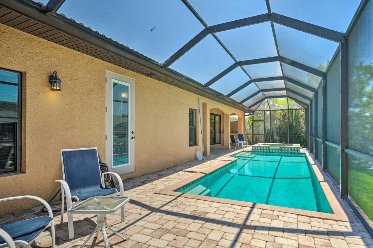 Canalfront Cape Coral Home With Patio And Grill! المظهر الخارجي الصورة